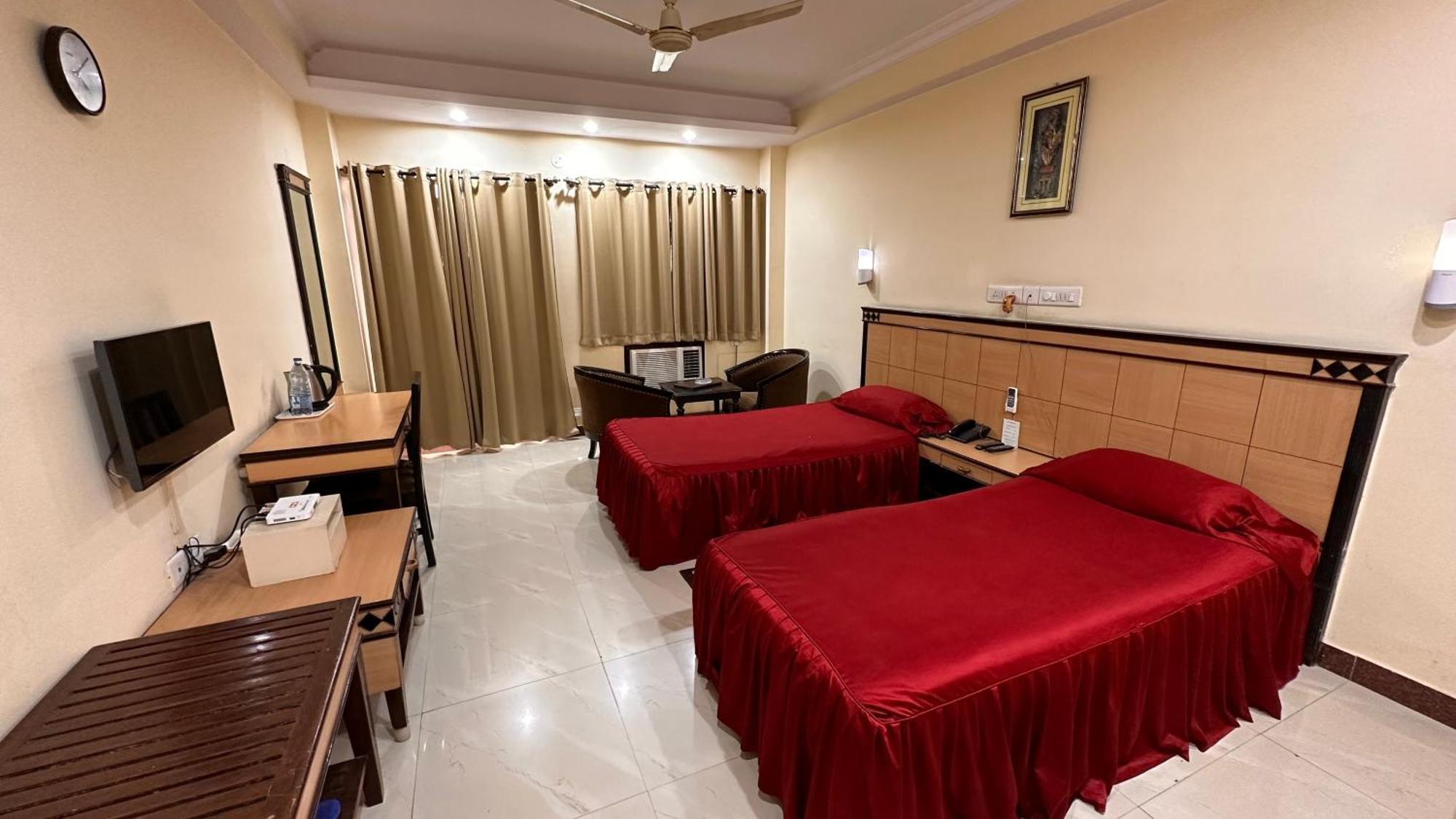 Hotel Sriyash Regency Bhagalpur Ngoại thất bức ảnh
